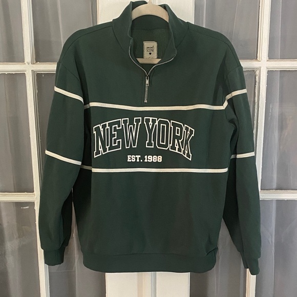 Social Scene Tops - Social Scene Green New York Half-Zip Sweatshirt Retro Style Size Medium